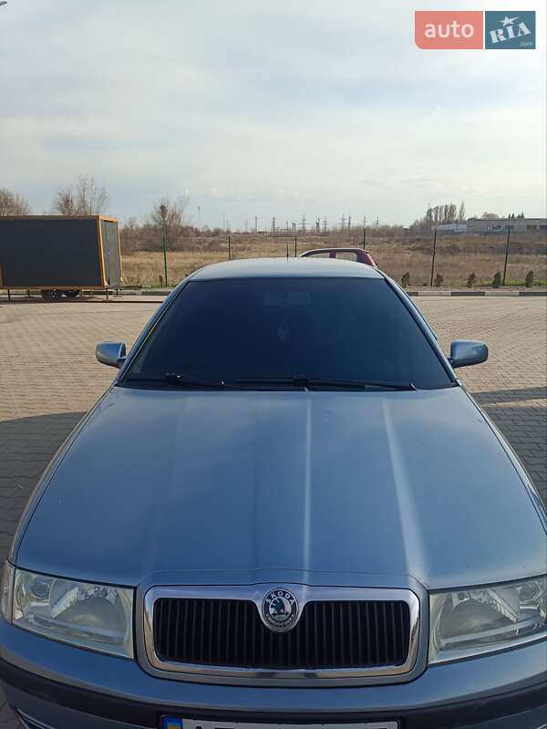 Универсал Skoda Octavia 2002 в Желтых Водах