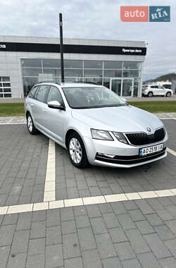 Універсал Skoda Octavia 2017 в 