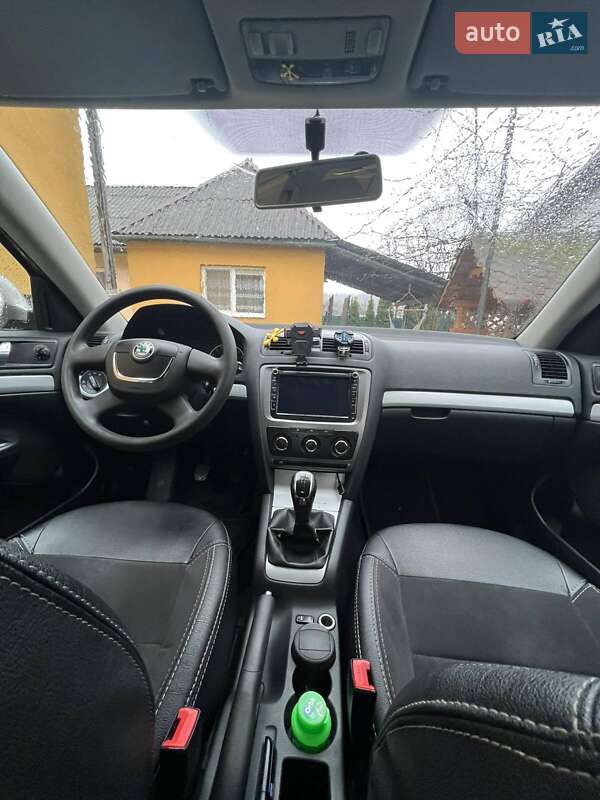 Ліфтбек Skoda Octavia 2010 в Іршаві