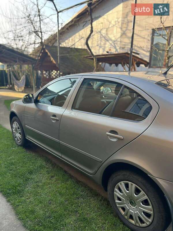 Ліфтбек Skoda Octavia 2010 в Іршаві