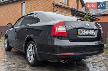 Ліфтбек Skoda Octavia 2012 в 