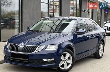 Лифтбек Skoda Octavia 2017 в 