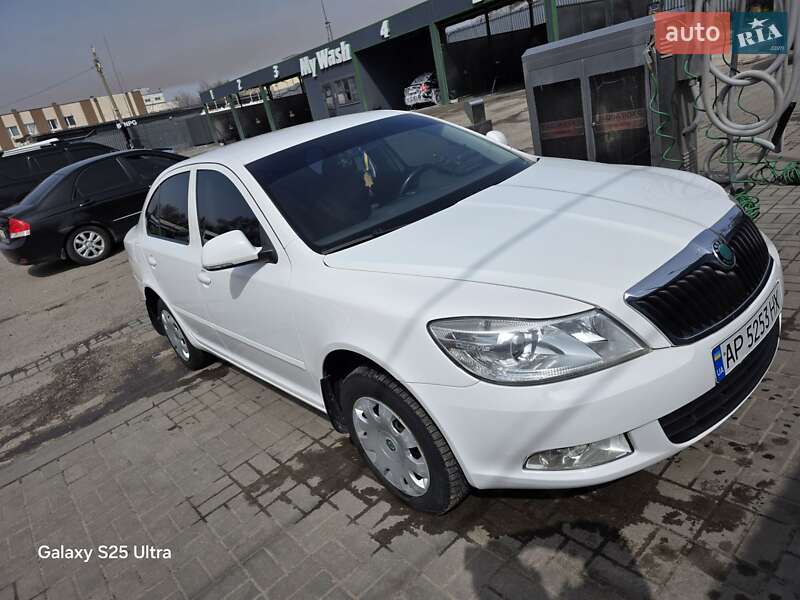 Ліфтбек Skoda Octavia 2012 в Запоріжжі