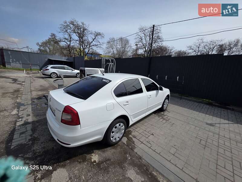Ліфтбек Skoda Octavia 2012 в Запоріжжі