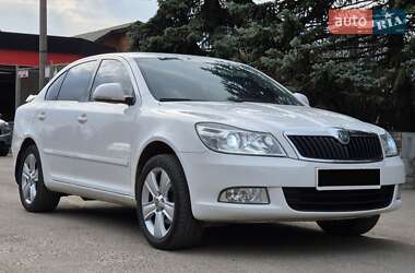 Лифтбек Skoda Octavia 2013 в 
