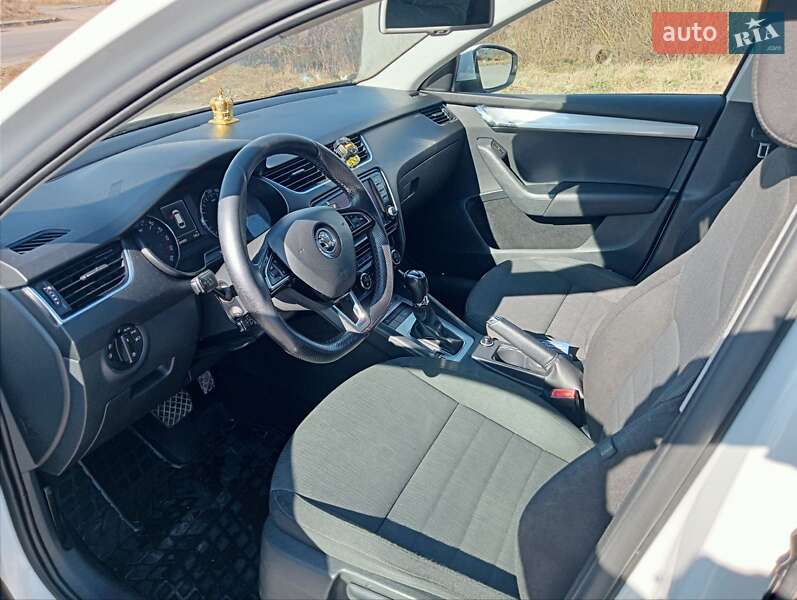 Универсал Skoda Octavia 2014 в Дрогобыче