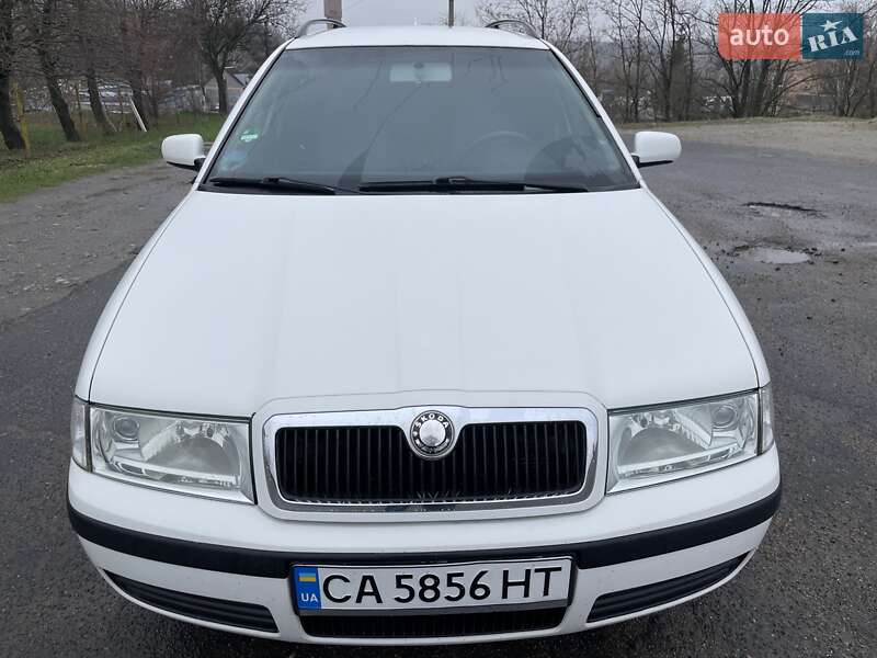 Универсал Skoda Octavia 2005 в Лысянке