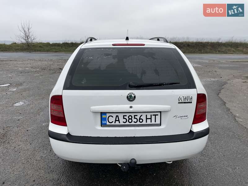 Универсал Skoda Octavia 2005 в Лысянке