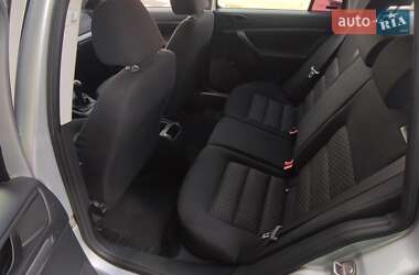 Универсал Skoda Octavia 2011 в 