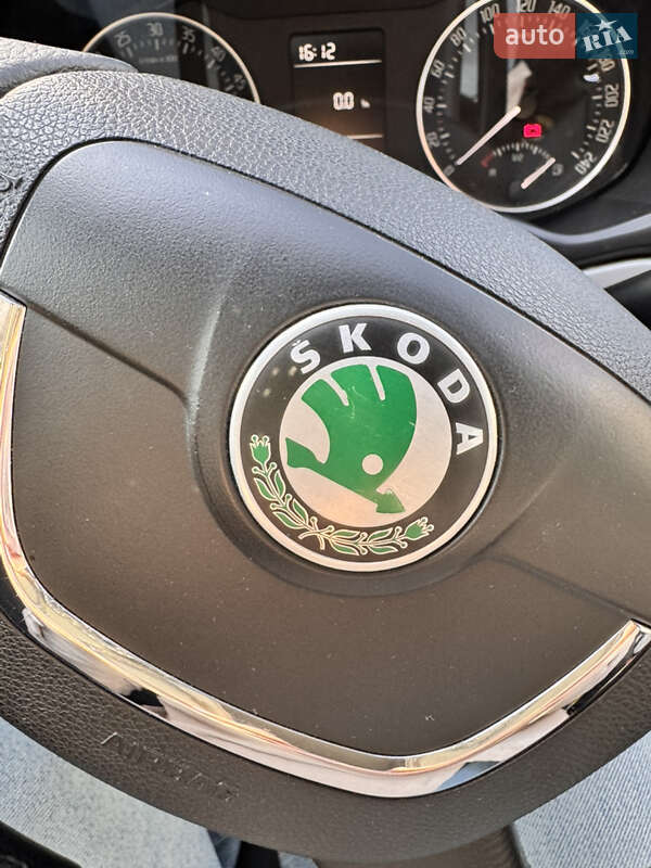 Ліфтбек Skoda Octavia 2012 в Запоріжжі