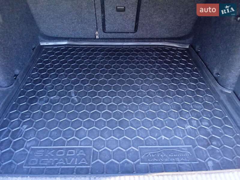 Універсал Skoda Octavia 2017 в Ніжині