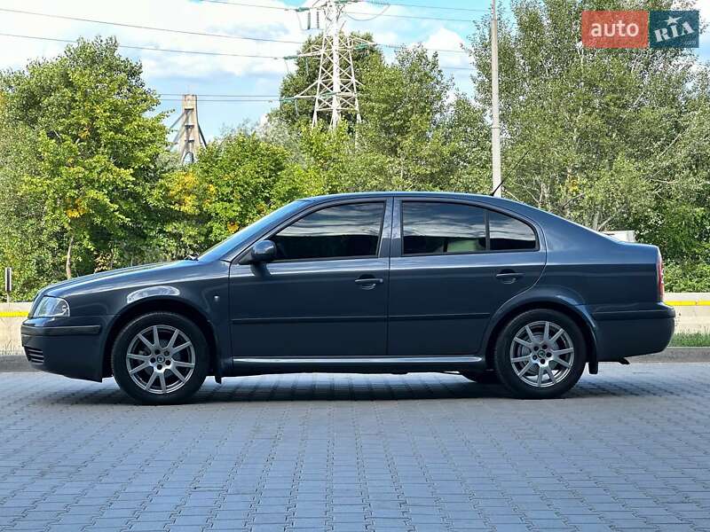 Лифтбек Skoda Octavia 2010 в Киеве