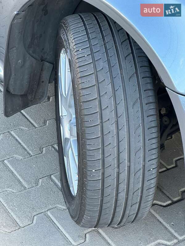 Лифтбек Skoda Octavia 2010 в Киеве