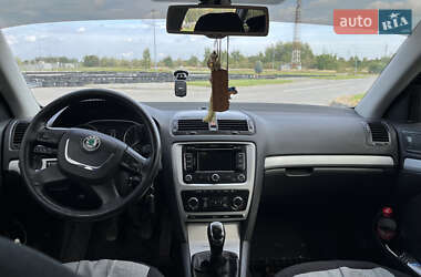 Универсал Skoda Octavia 2012 в 