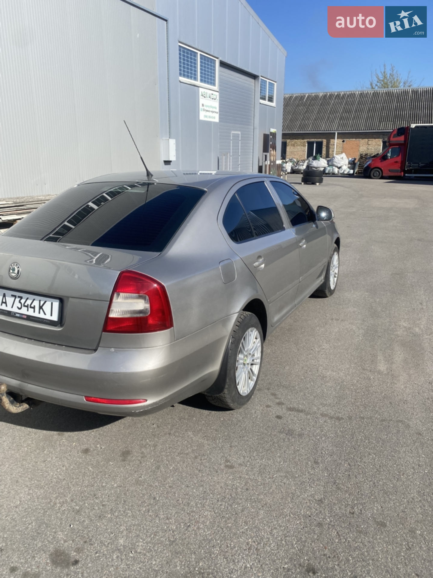 2010 Skoda Octavia - мініатюра 6