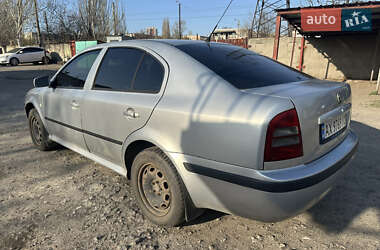 Лифтбек Skoda Octavia 2008 в 