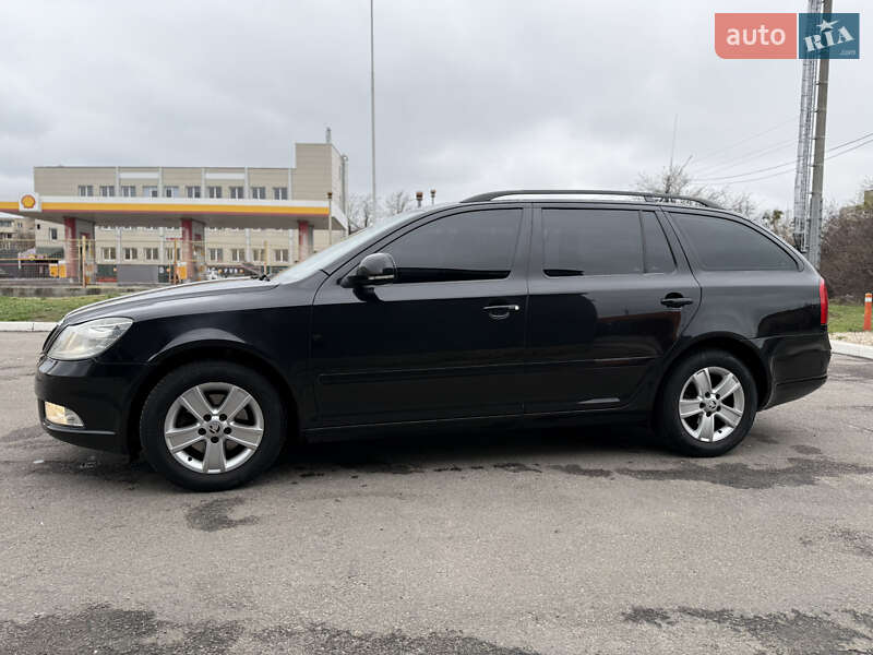 Универсал Skoda Octavia 2009 в Харькове