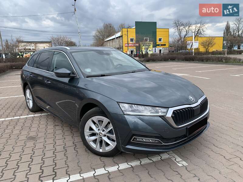 Універсал Skoda Octavia 2021 в 