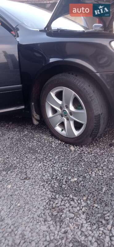 Універсал Skoda Octavia 2012 в Демидівці