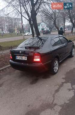 Ліфтбек Skoda Octavia 2006 в 