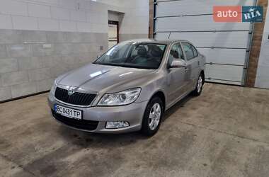 Лифтбек Skoda Octavia 2012 в 