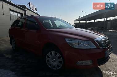 Универсал Skoda Octavia 2011 в 