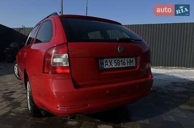 Универсал Skoda Octavia 2011 в 