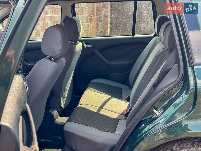 Универсал Skoda Octavia 2001 в Бучаче