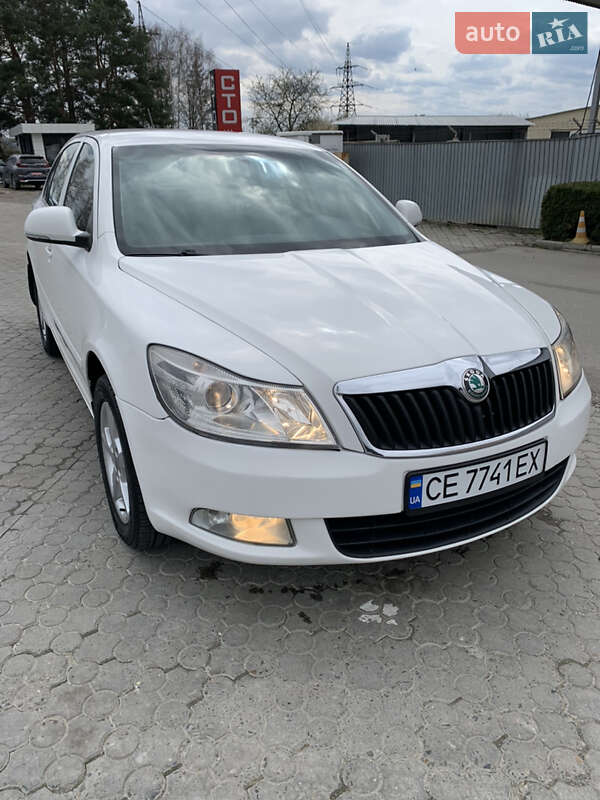 Лифтбек Skoda Octavia 2011 в Черновцах