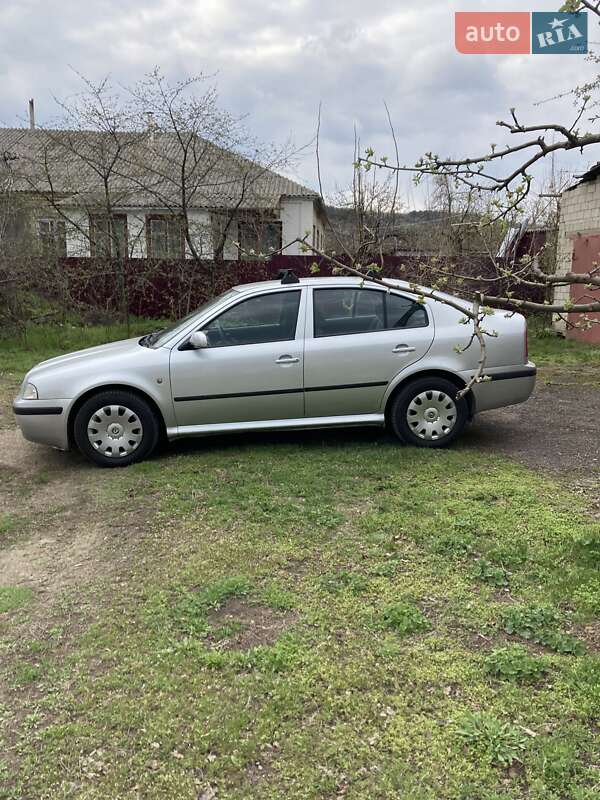 Ліфтбек Skoda Octavia 2008 в Ямполі