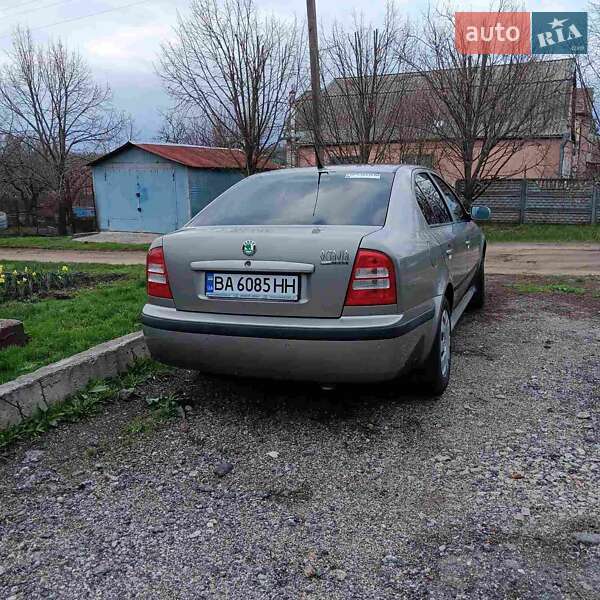 Ліфтбек Skoda Octavia 2009 в Кропивницькому