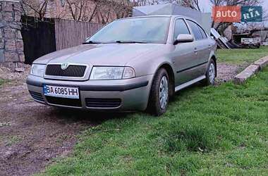 Лифтбек Skoda Octavia 2009 в 