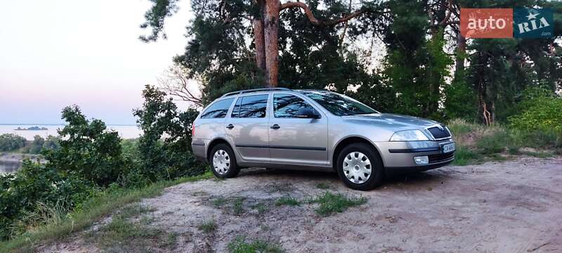 Универсал Skoda Octavia 2011 в Черкассах фото 12 Универсал Skoda Octavia 2011 в Черкассах