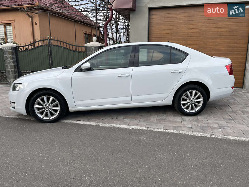 Лифтбек Skoda Octavia 2016 в Иршаве