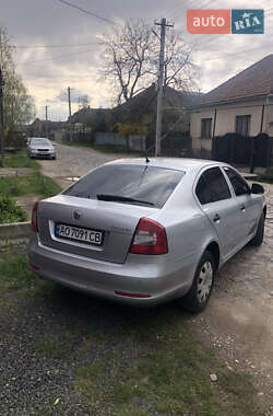 Лифтбек Skoda Octavia 2009 в 