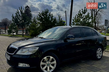 Лифтбек Skoda Octavia 2010 в 