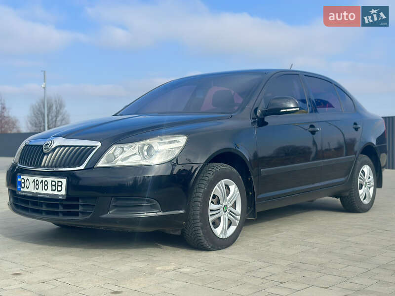 Ліфтбек Skoda Octavia 2011 в Брошневі-Облозі