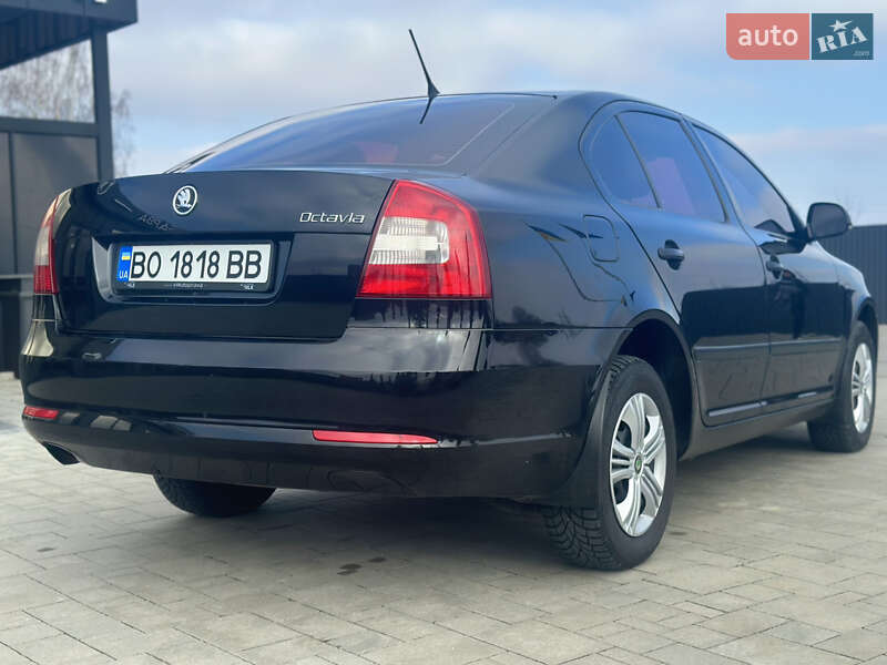 Ліфтбек Skoda Octavia 2011 в Брошневі-Облозі