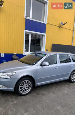 Универсал Skoda Octavia 2009 в 