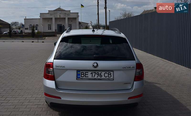 Универсал Skoda Octavia 2015 в Вознесенске