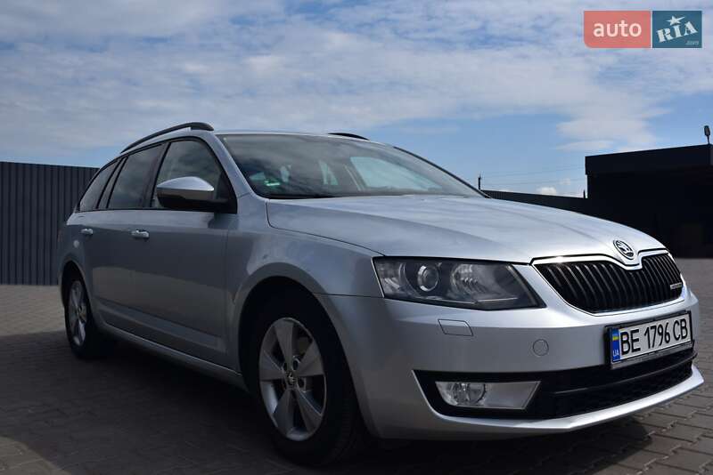 Универсал Skoda Octavia 2015 в Вознесенске