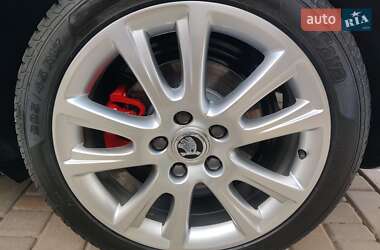 Універсал Skoda Octavia 2010 в 