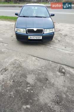 Лифтбек Skoda Octavia 2003 в 