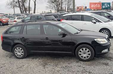 Универсал Skoda Octavia 2010 в 