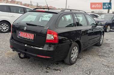 Универсал Skoda Octavia 2010 в 