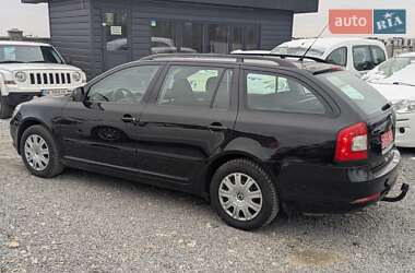 Универсал Skoda Octavia 2010 в 