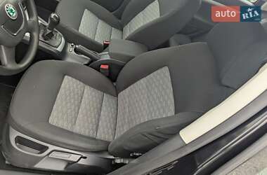Универсал Skoda Octavia 2010 в 