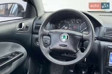 Лифтбек Skoda Octavia 2006 в 