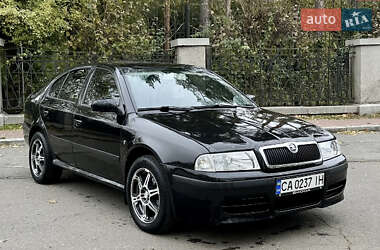 Лифтбек Skoda Octavia 2008 в 