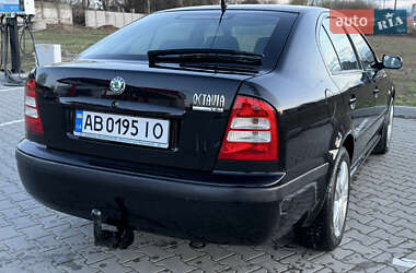 Лифтбек Skoda Octavia 2004 в 